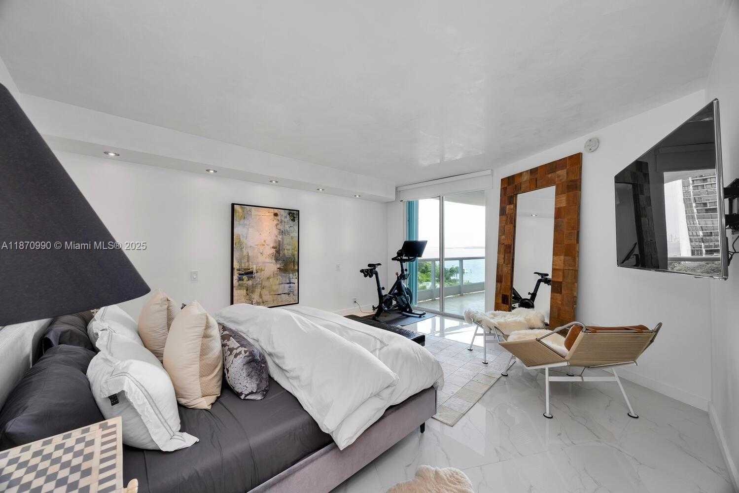 Small Image of 2127 BRICKELL AVE #801, Miami Number 16