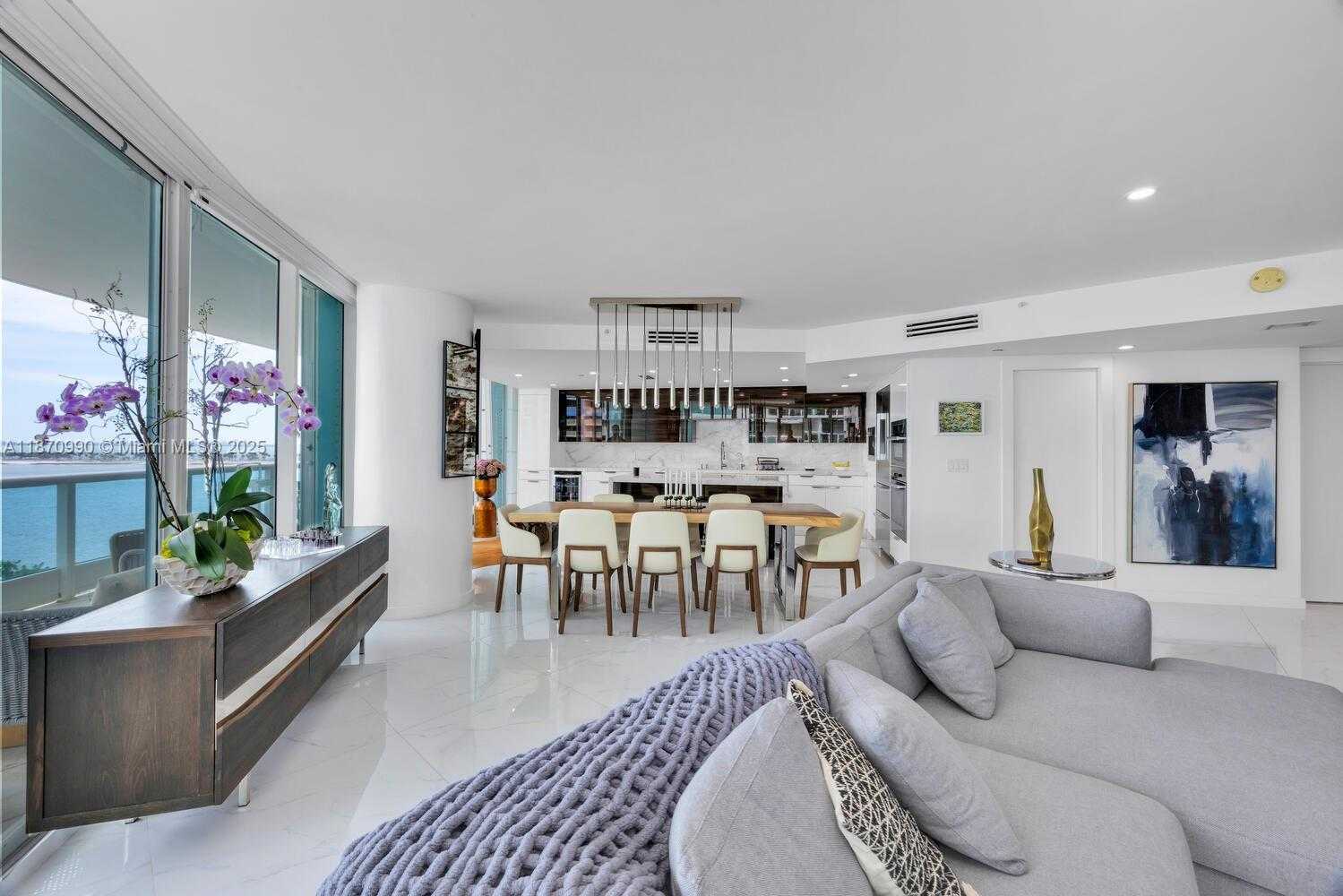 Small Image of 2127 BRICKELL AVE #801, Miami Number 23