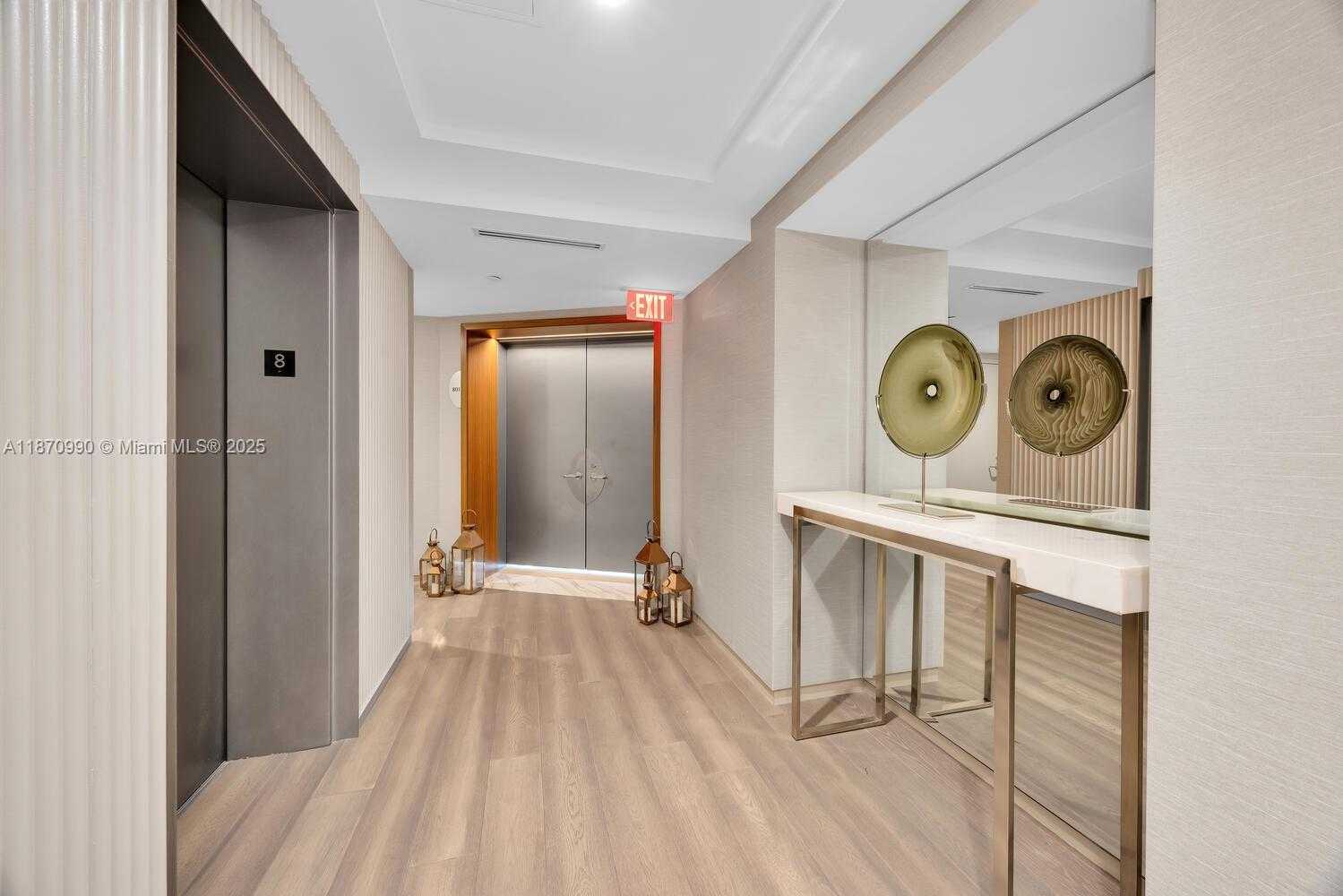 Small Image of 2127 BRICKELL AVE #801, Miami Number 9