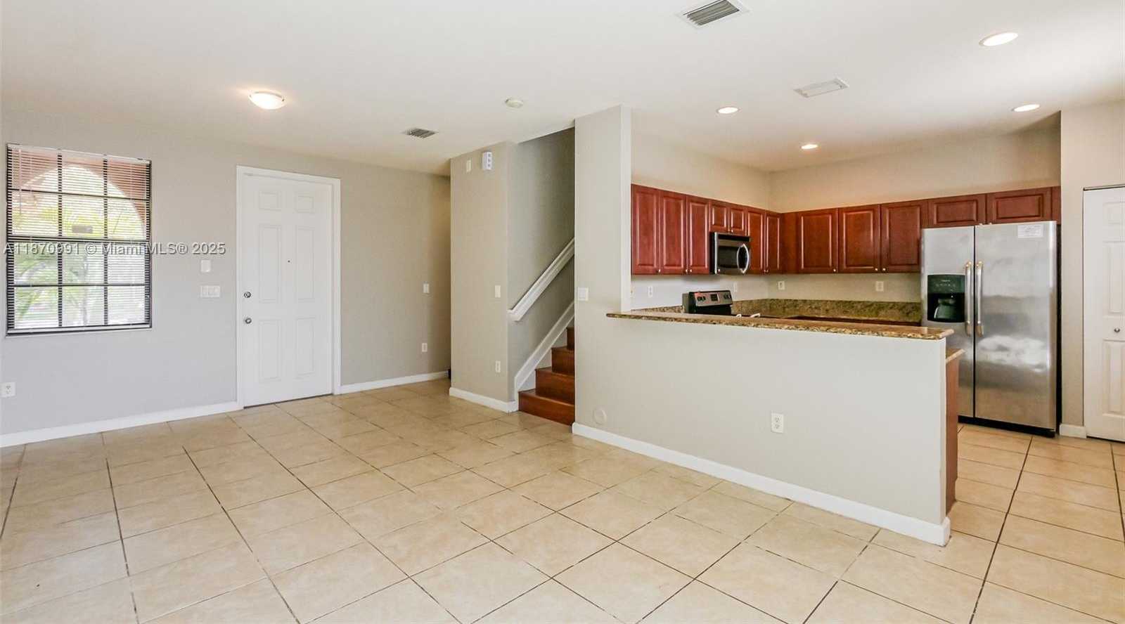 Small Image of 457 SOUTH EAST 37 PLACE, Homestead Number 6