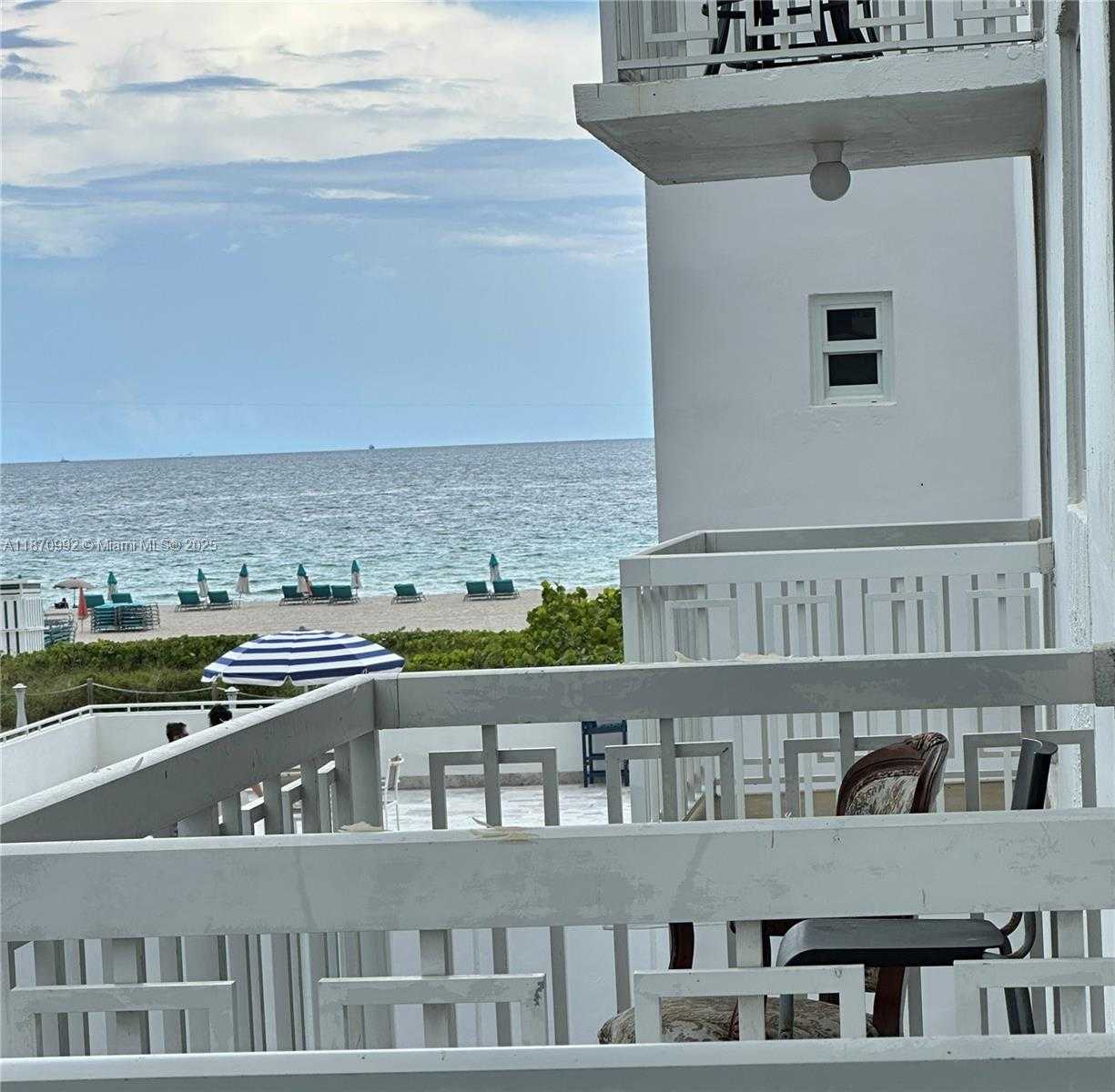 Small Image of 401 OCEAN DR #321, Miami Beach Number 14