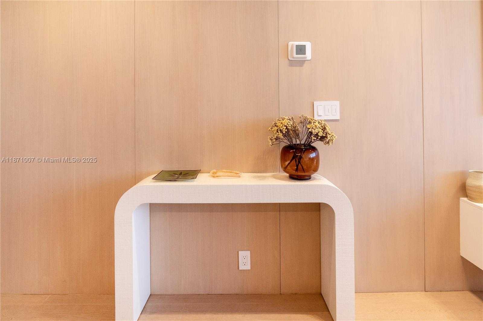 Small Image of 20 ISLAND AVE #1407, Miami Beach Number 21