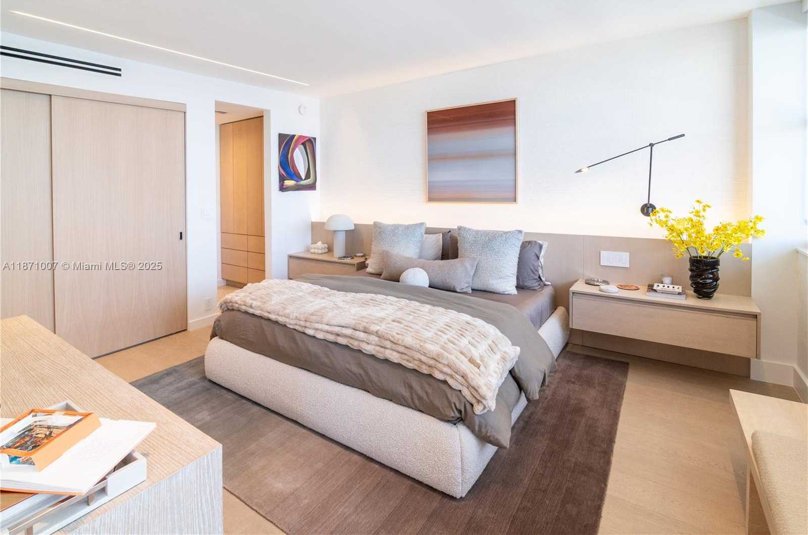 Small Image of 20 ISLAND AVE #1407, Miami Beach Number 27