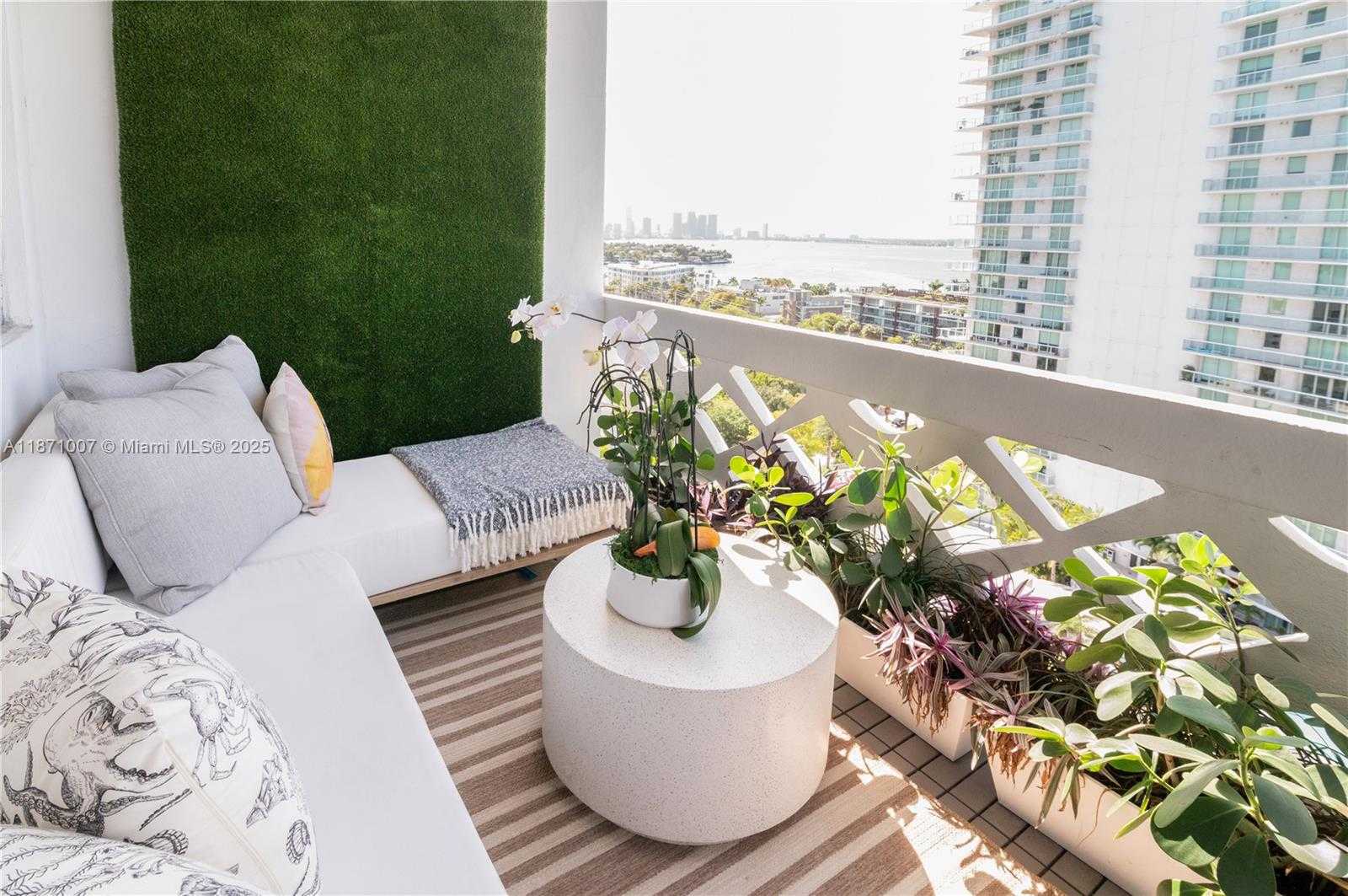 Small Image of 20 ISLAND AVE #1407, Miami Beach Number 45