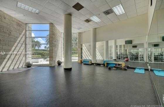 Small Image of 5161 COLLINS AVE #715, Miami Beach Number 16