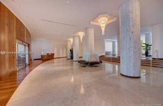 Small Image of 5161 COLLINS AVE #715, Miami Beach Number 7