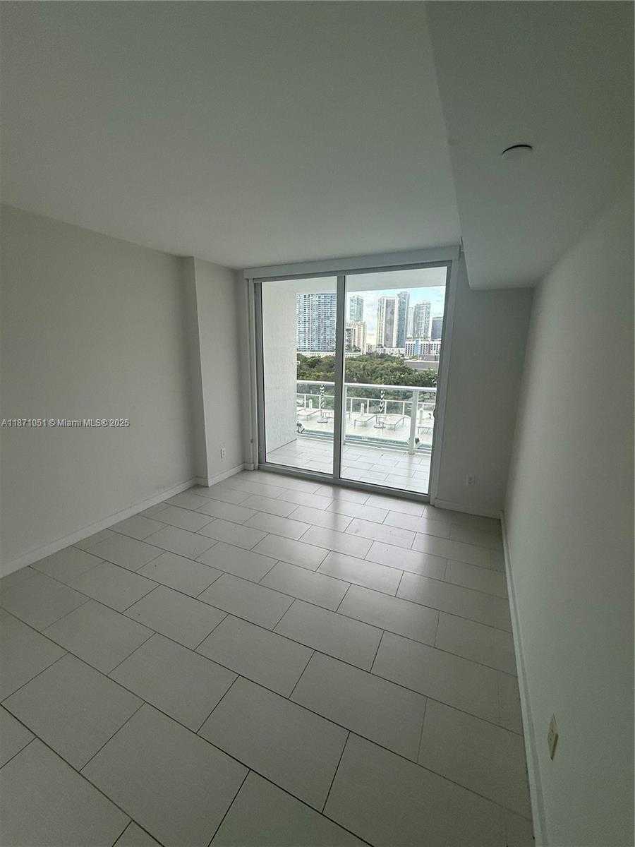 Small Image of 4250 BISCAYNE BLVD #817, Miami Number 13