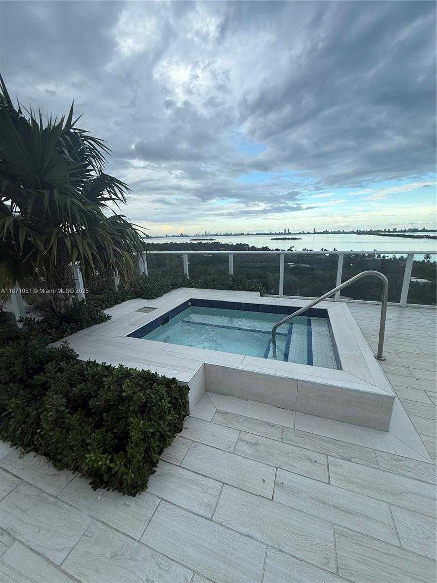 Small Image of 4250 BISCAYNE BLVD #817, Miami Number 5