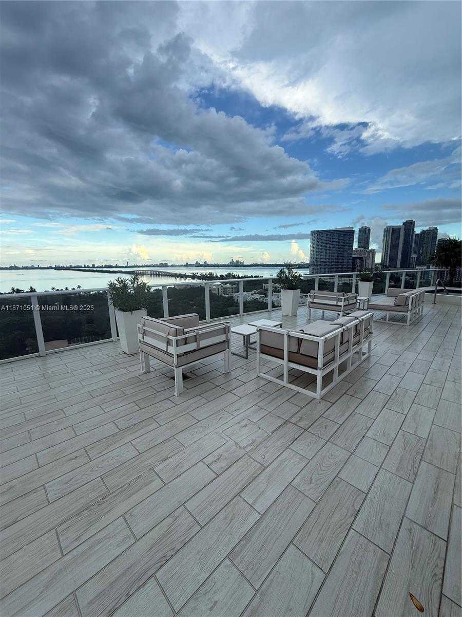 Small Image of 4250 BISCAYNE BLVD #817, Miami Number 6