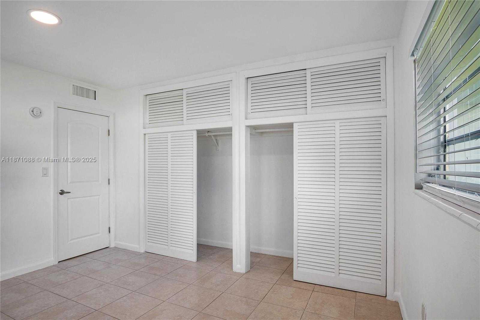 Small Image of 7660 SOUTH WEST 82ND ST #H110, Miami Number 12