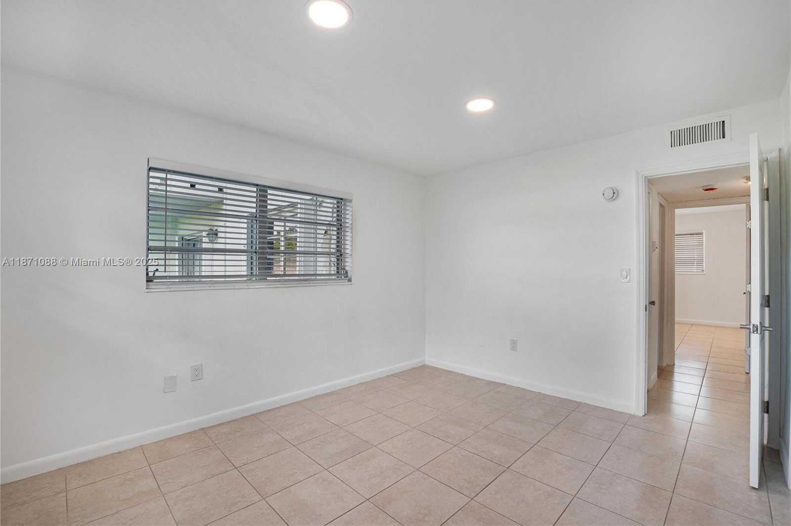 Small Image of 7660 SOUTH WEST 82ND ST #H110, Miami Number 13