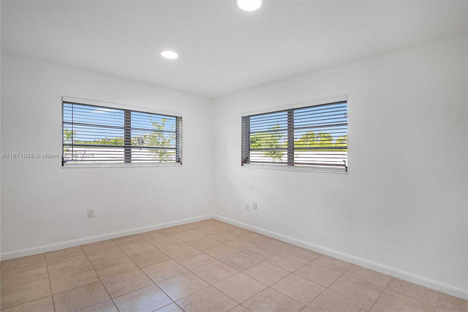 Small Image of 7660 SOUTH WEST 82ND ST #H110, Miami Number 15