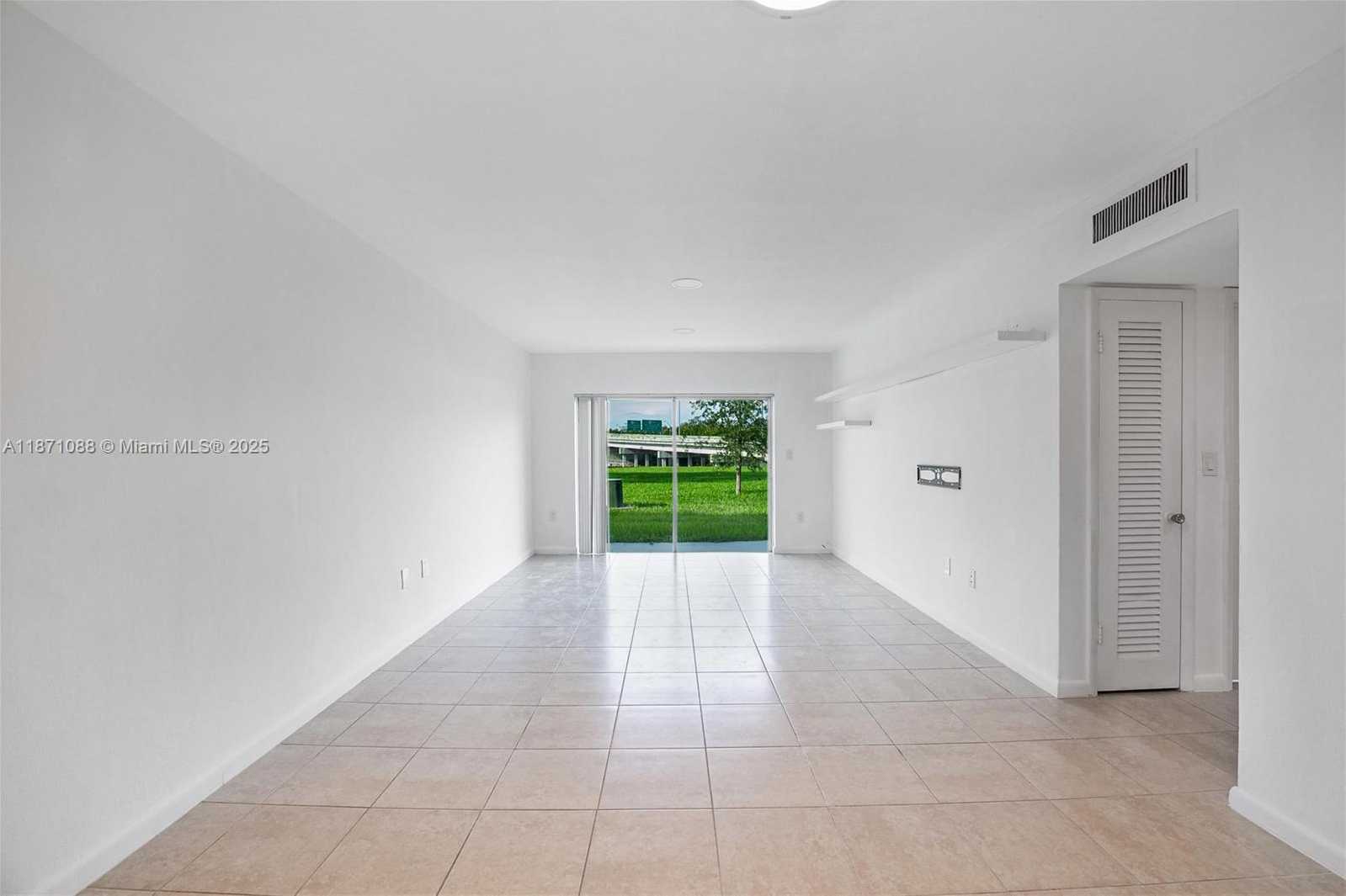 Small Image of 7660 SOUTH WEST 82ND ST #H110, Miami Number 5