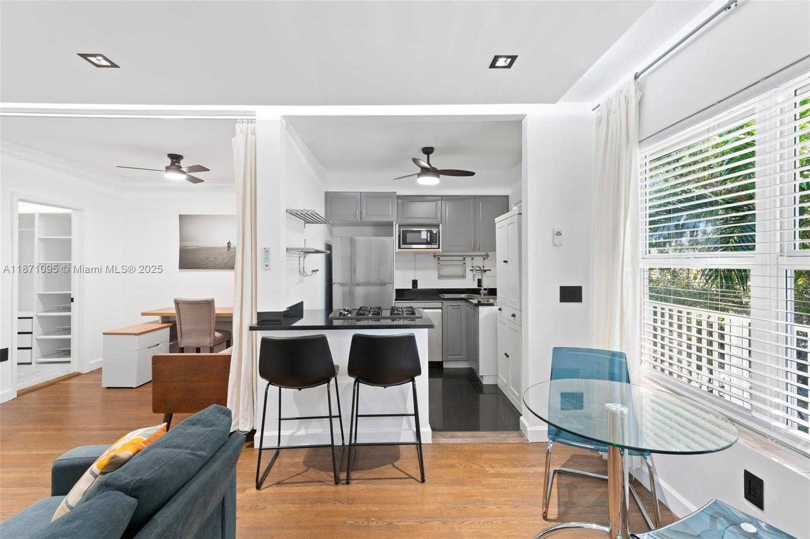 Small Image of 1515 WEST AVE #9, Miami Beach Number 14