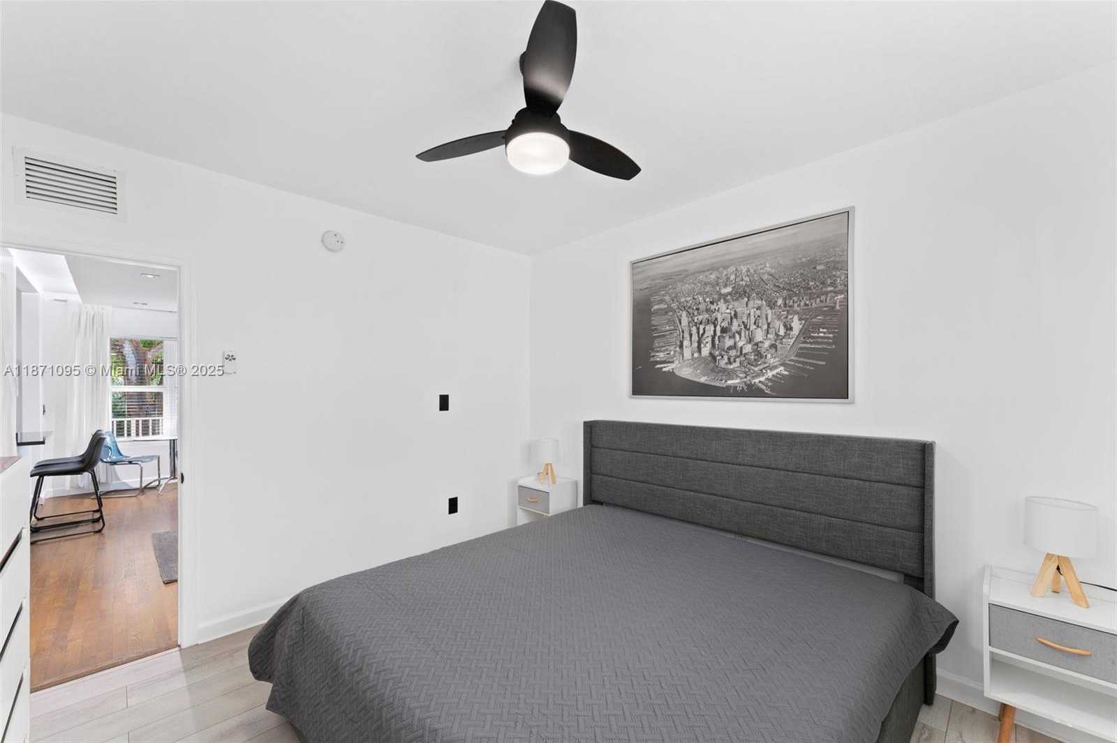 Small Image of 1515 WEST AVE #9, Miami Beach Number 20