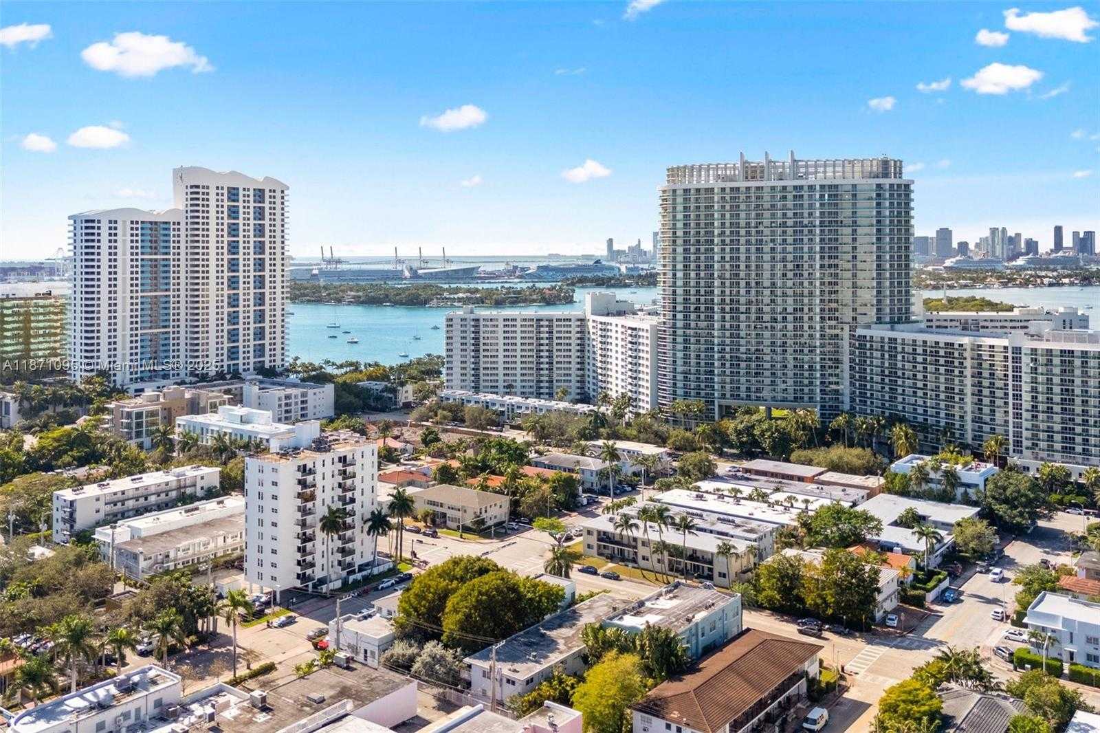 Small Image of 1515 WEST AVE #9, Miami Beach Number 32