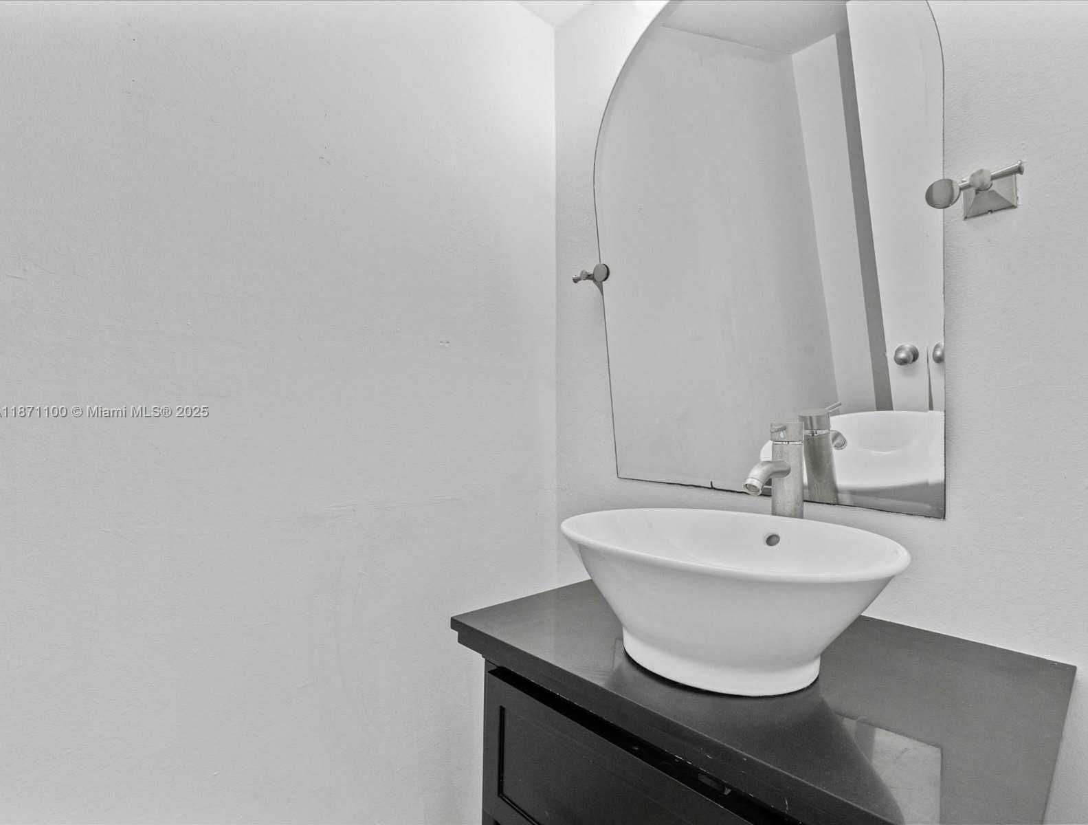 Small Image of 9800 WEST BAY HARBOR DR #308, Bay Harbor Islands Number 27