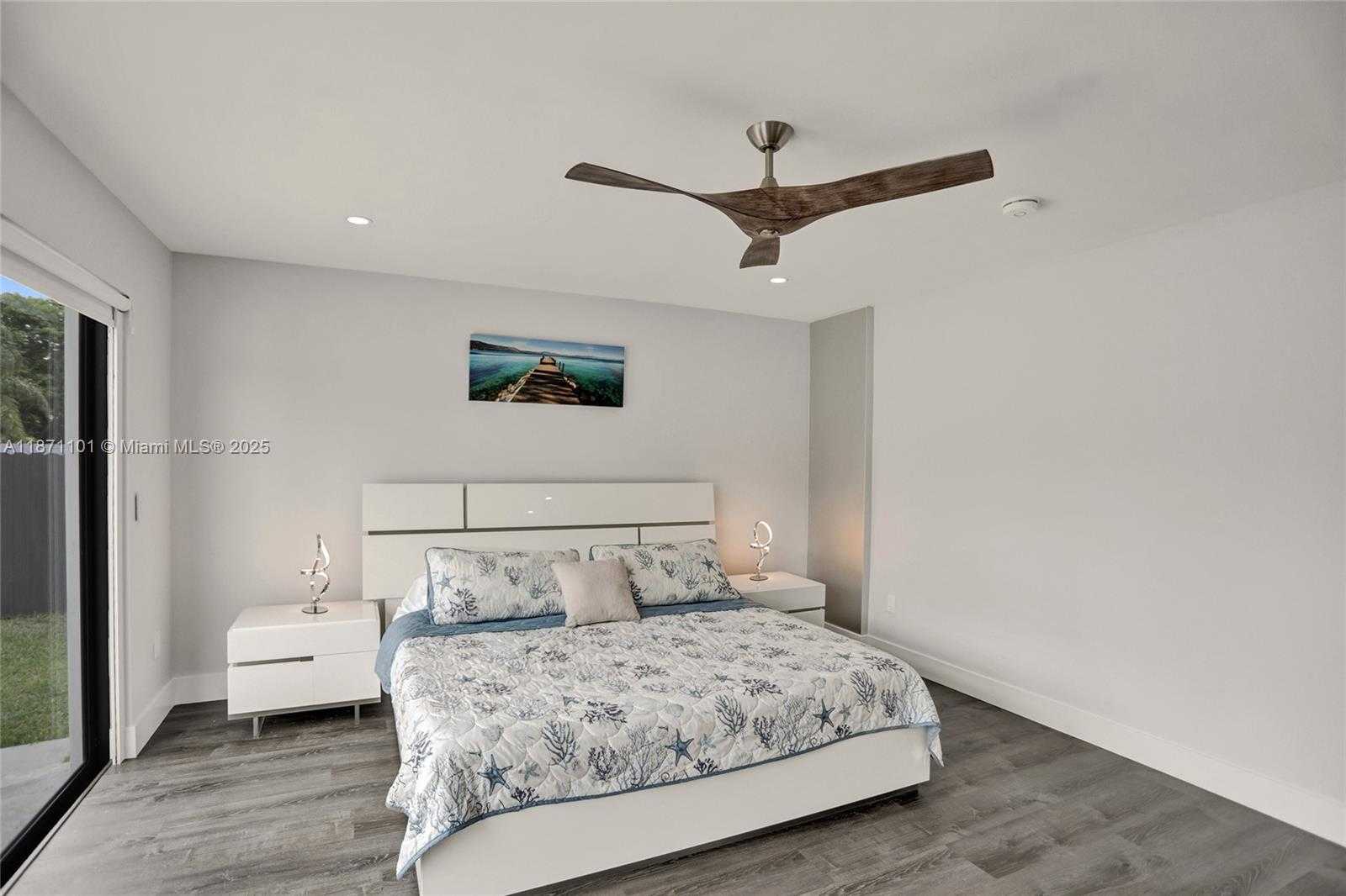 Small Image of 6201 SOUTH WEST 107TH AVE, Miami Number 25