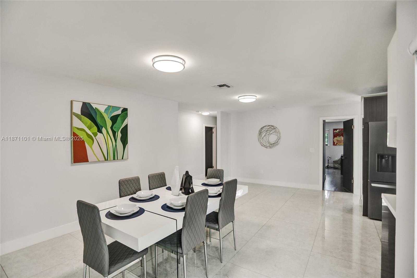Small Image of 6201 SOUTH WEST 107TH AVE, Miami Number 55