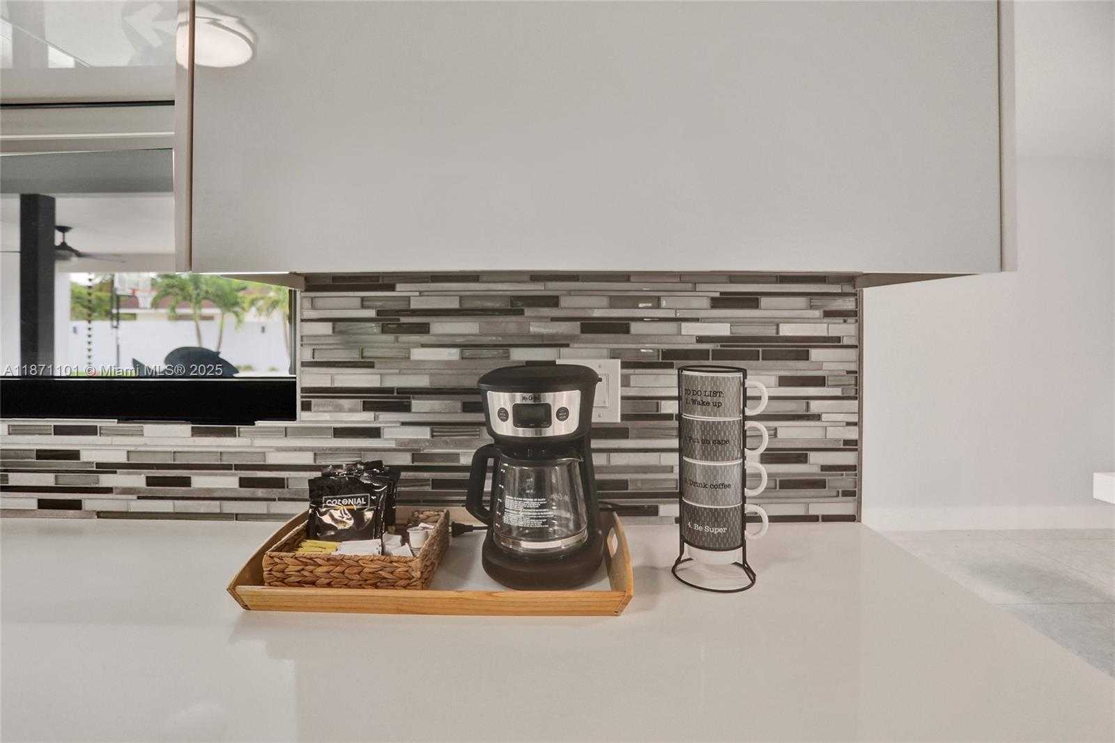 Small Image of 6201 SOUTH WEST 107TH AVE, Miami Number 57
