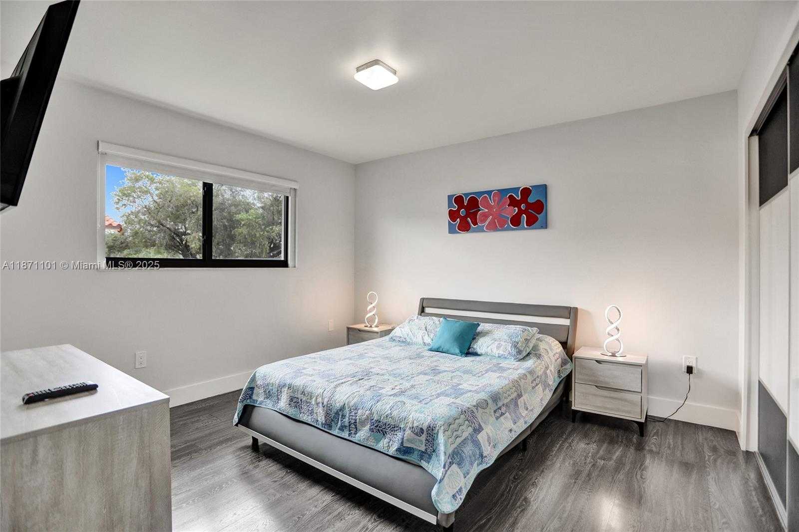 Small Image of 6201 SOUTH WEST 107TH AVE, Miami Number 59