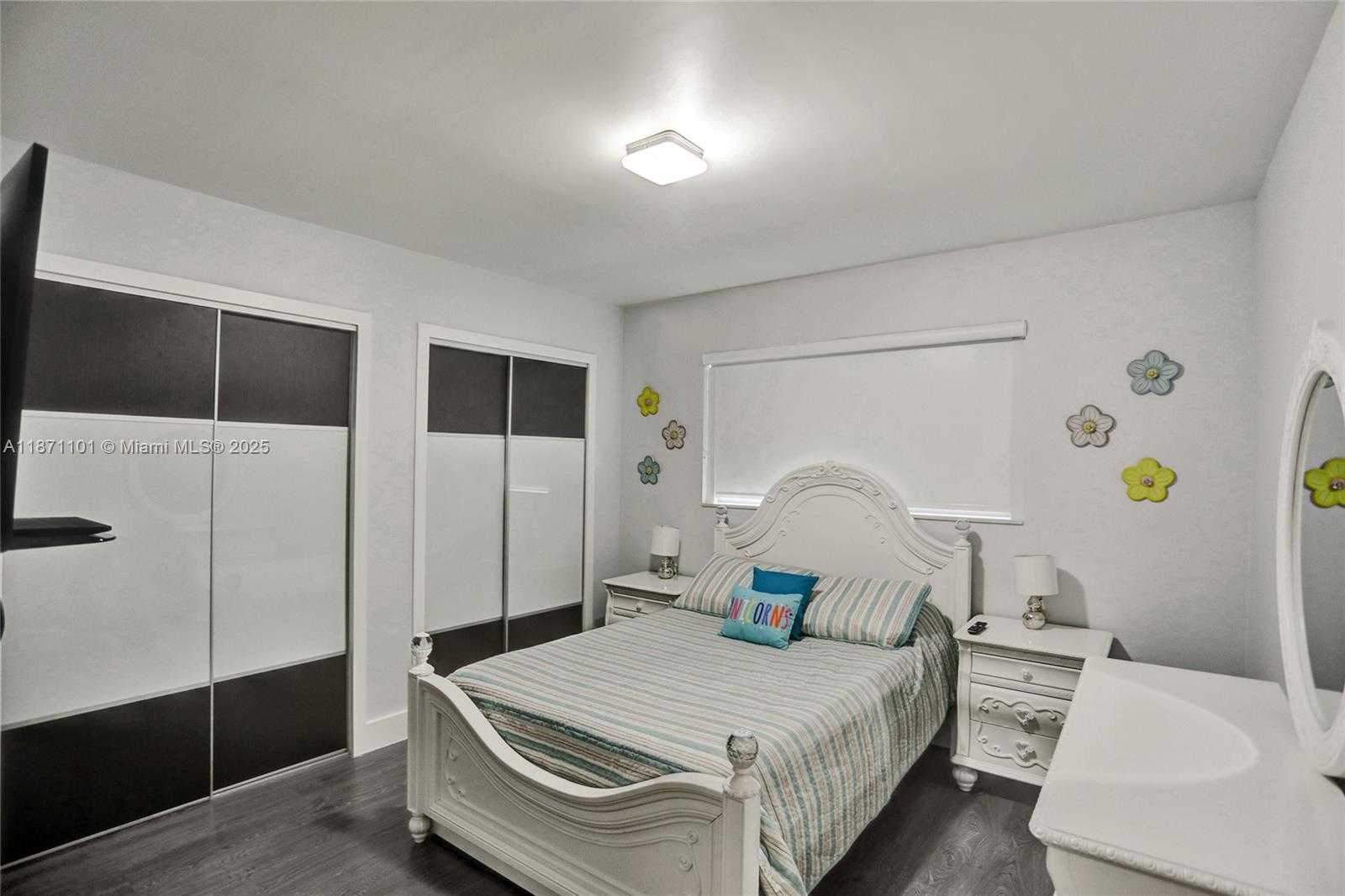Small Image of 6201 SOUTH WEST 107TH AVE, Miami Number 62