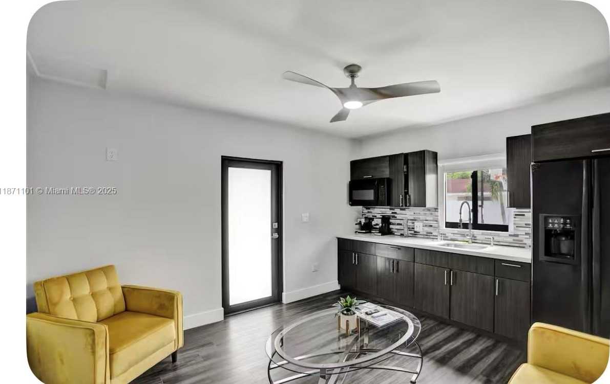Small Image of 6201 SOUTH WEST 107TH AVE, Miami Number 69