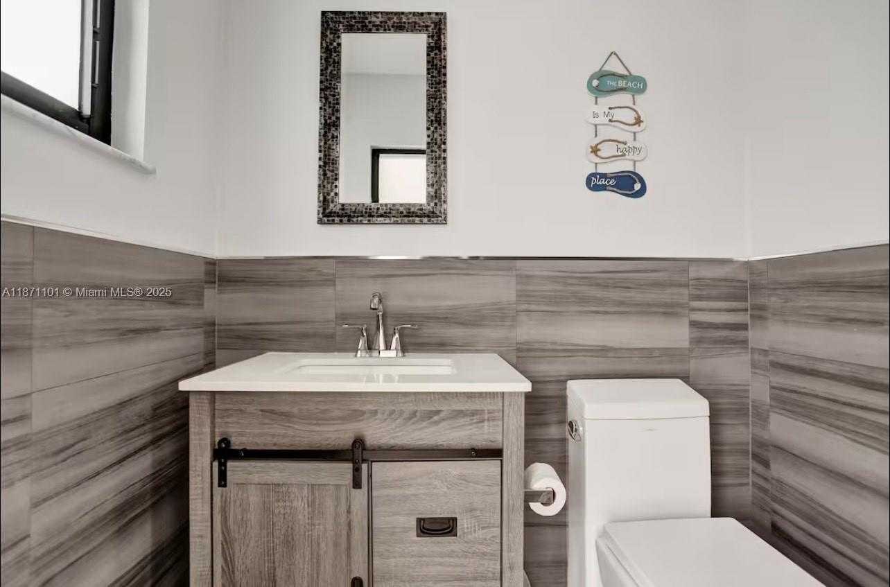 Small Image of 6201 SOUTH WEST 107TH AVE, Miami Number 73