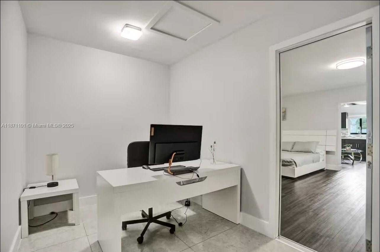 Small Image of 6201 SOUTH WEST 107TH AVE, Miami Number 74