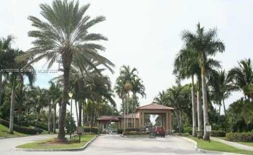 Small Image of 6672 NORTH WEST 107TH CT, Doral Number 3