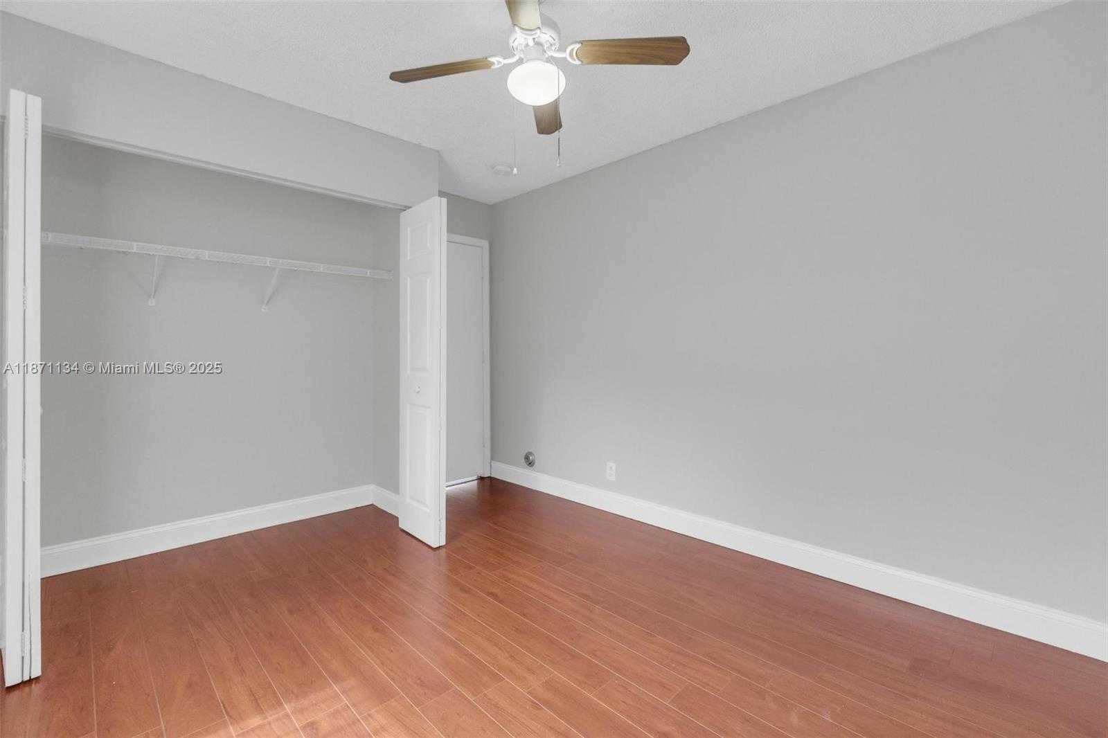 Small Image of 1592 SALERNO CIR, Weston Number 21