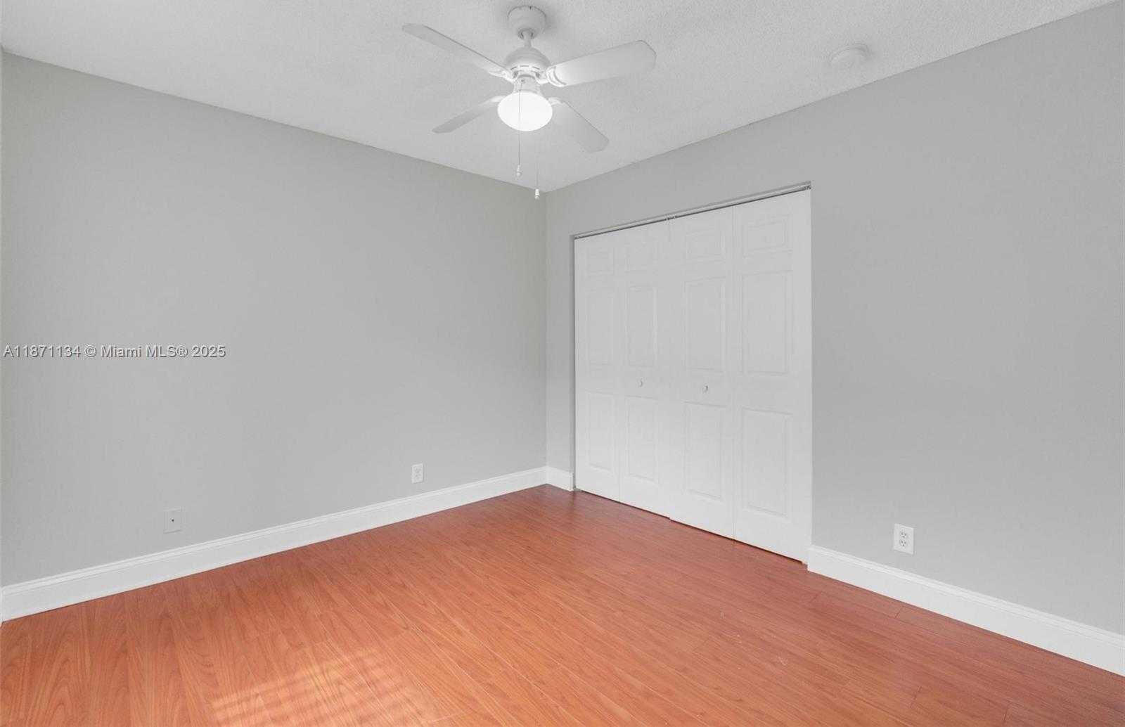 Small Image of 1592 SALERNO CIR, Weston Number 23