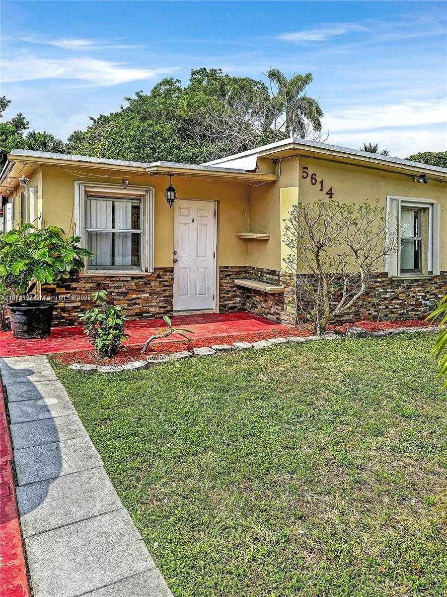 Small Image of 5614 TAYLOR #B, Hollywood Number 2