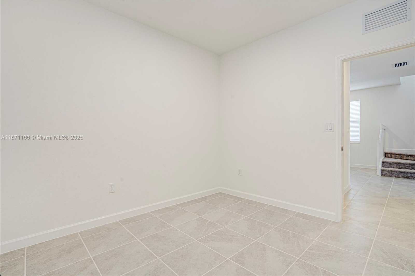 Small Image of 2671 SOUTH EAST 24TH DR, Homestead Number 12