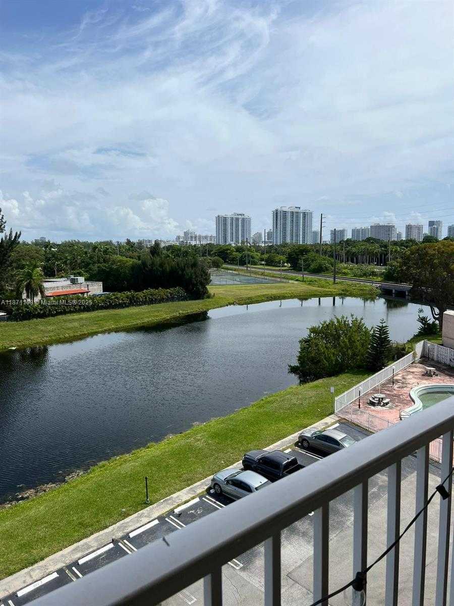 Small Image of 16465 NORTH EAST 22ND AVE #617, North Miami Beach Number 13