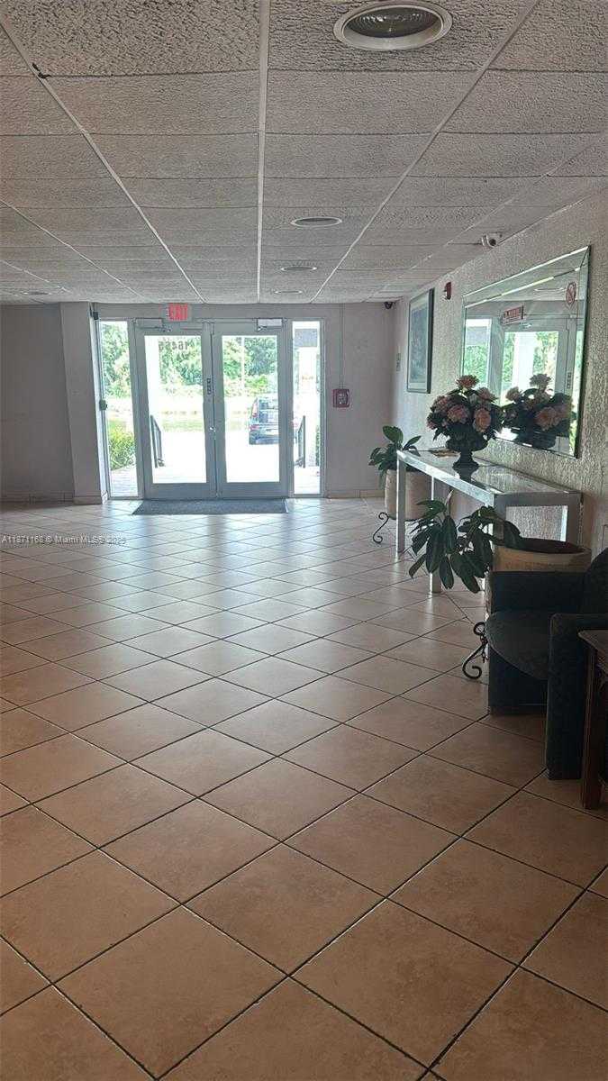 Small Image of 16465 NORTH EAST 22ND AVE #617, North Miami Beach Number 7