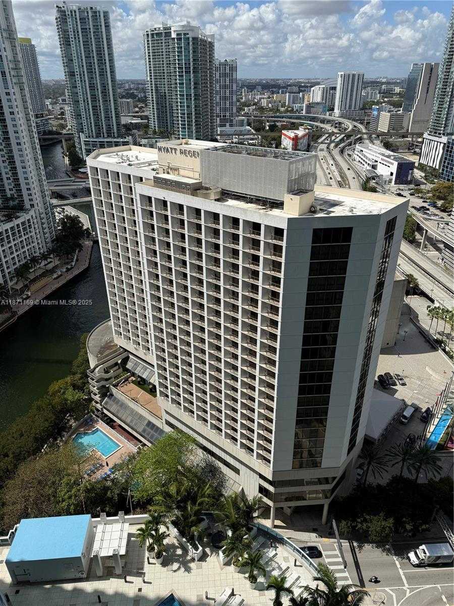 Small Image of 200 BISCAYNE BOULEVARD WAY #3109, Miami Number 23