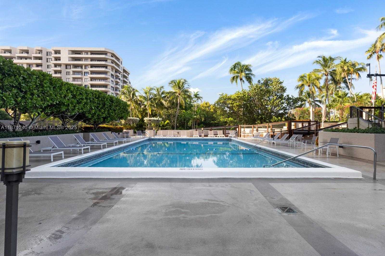 Small Image of 251 CRANDON BLVD #1036, Key Biscayne Number 28