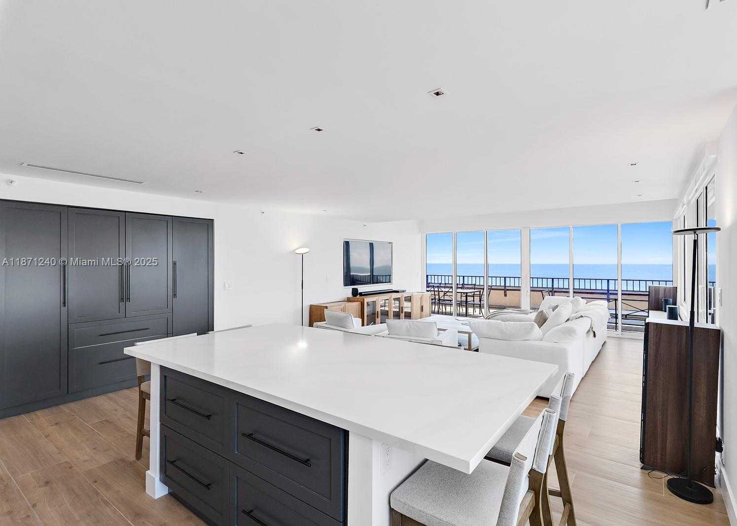 Small Image of 251 CRANDON BLVD #1036, Key Biscayne Number 9