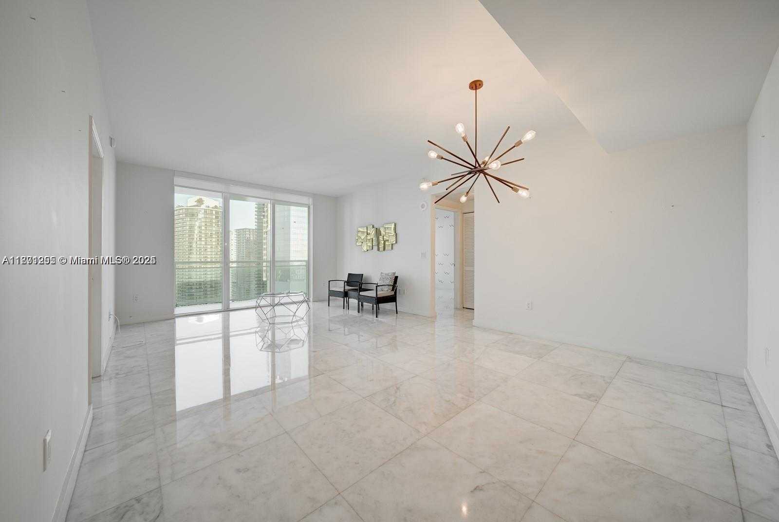 Small Image of 951 BRICKELL AVE #3905, Miami Number 12