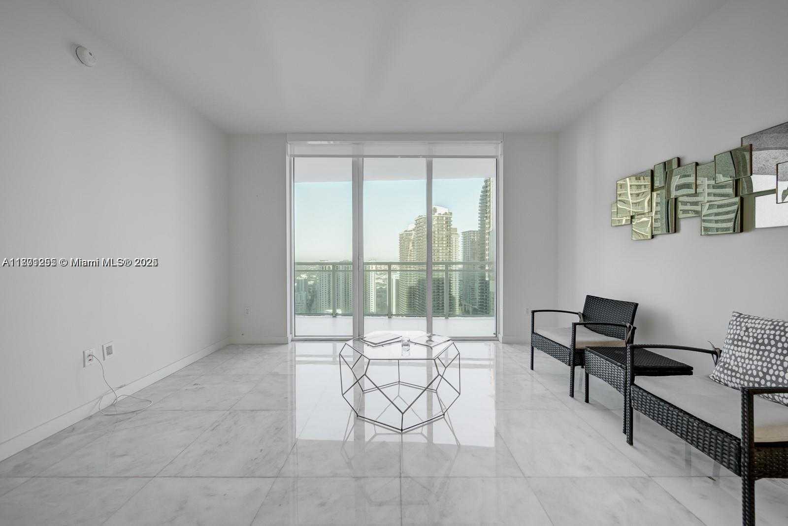Small Image of 951 BRICKELL AVE #3905, Miami Number 14