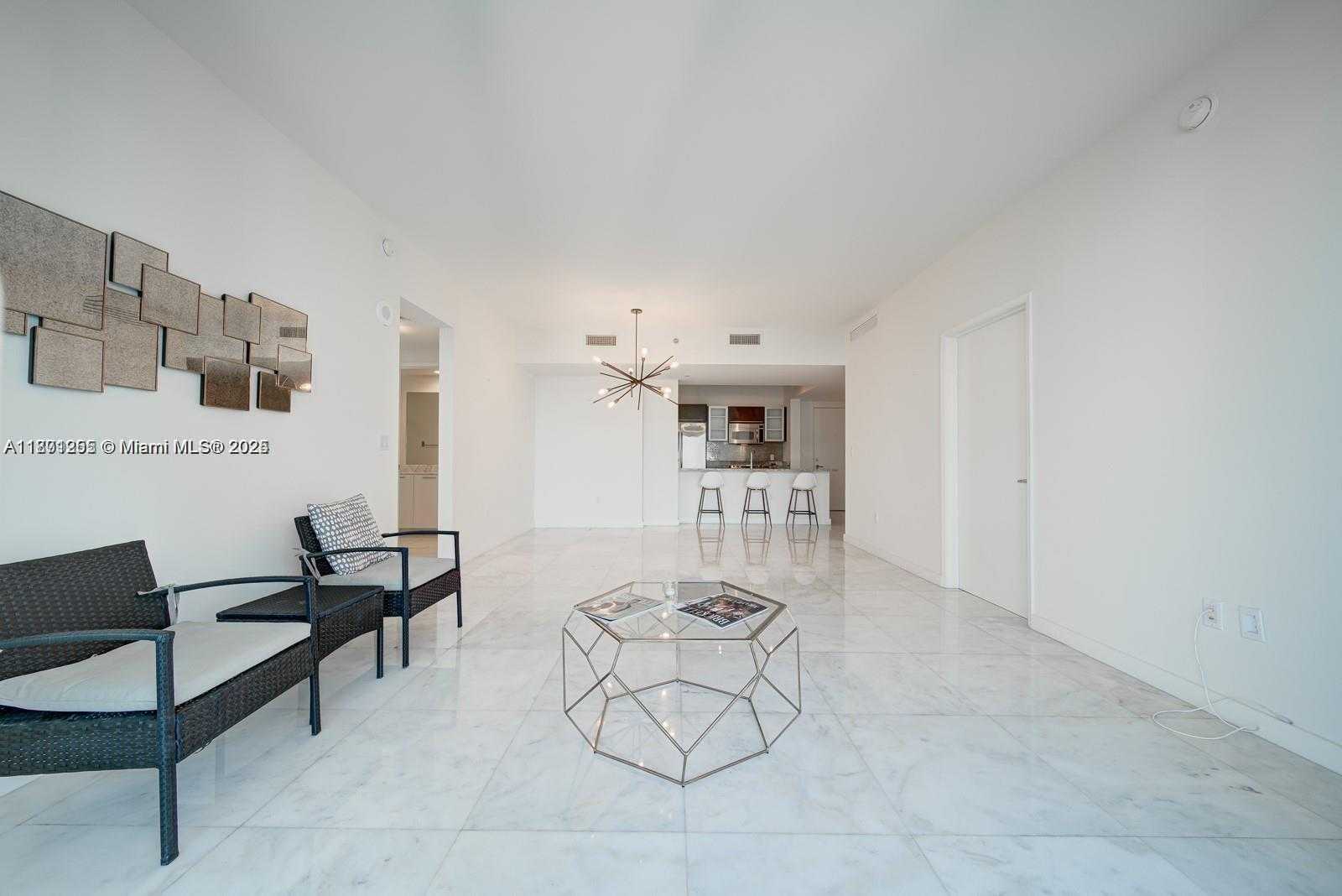 Small Image of 951 BRICKELL AVE #3905, Miami Number 16
