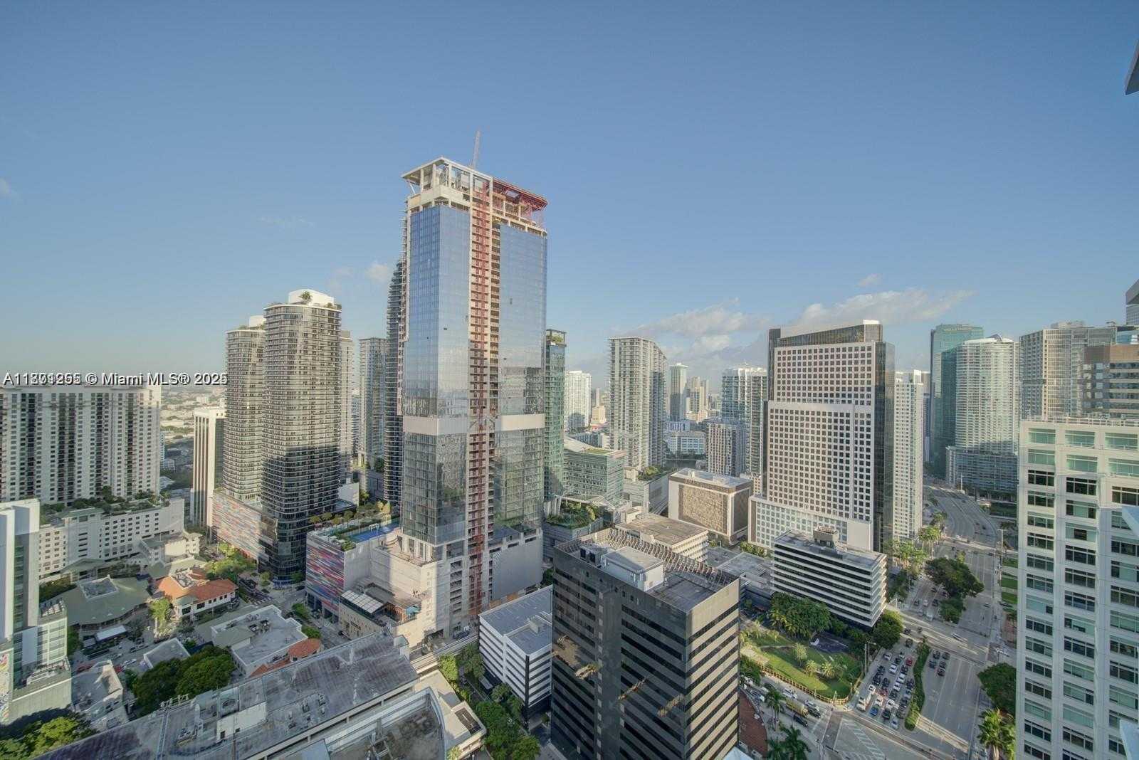 Small Image of 951 BRICKELL AVE #3905, Miami Number 2