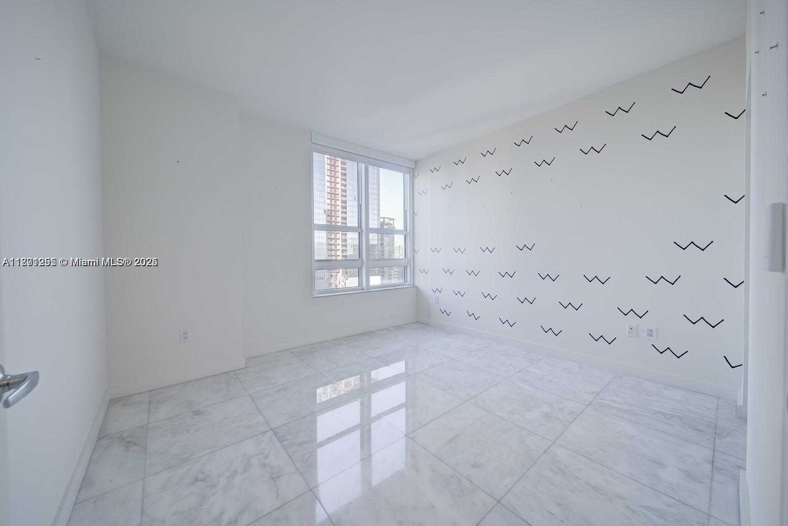 Small Image of 951 BRICKELL AVE #3905, Miami Number 24