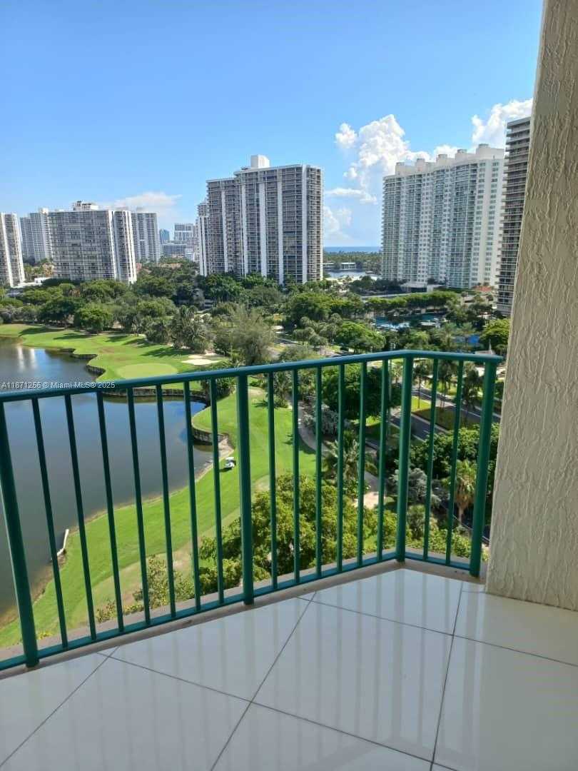 Small Image of 20000 EAST COUNTRY CLUB DR #1212, Aventura Number 11