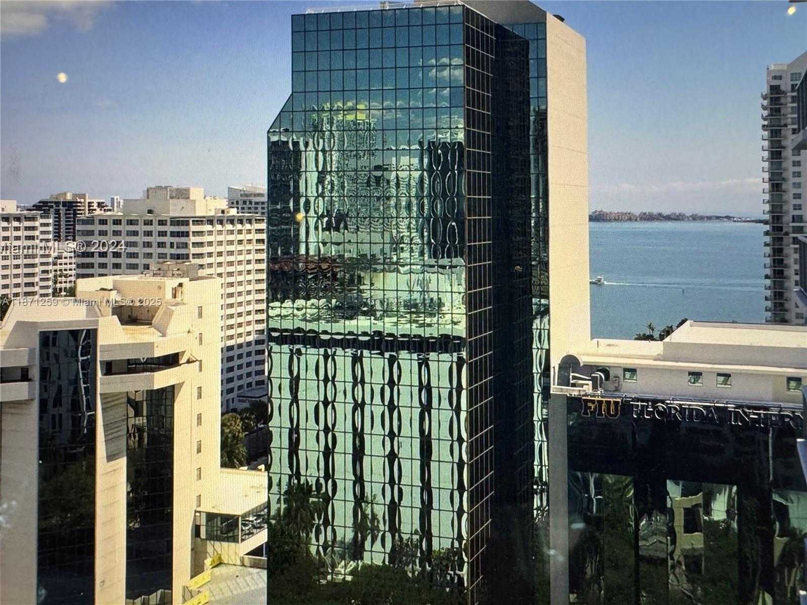 Small Image of 1060 BRICKELL AVE #1905, Miami Number 10