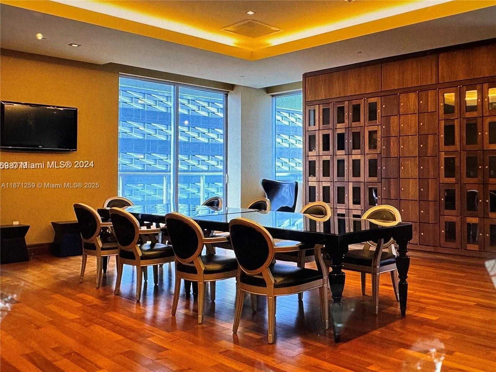 Small Image of 1060 BRICKELL AVE #1905, Miami Number 13