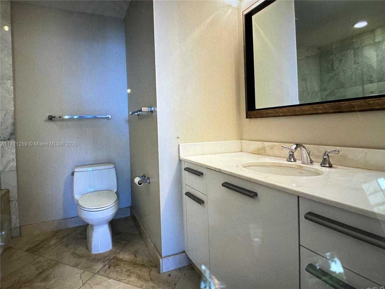 Small Image of 1060 BRICKELL AVE #1905, Miami Number 9