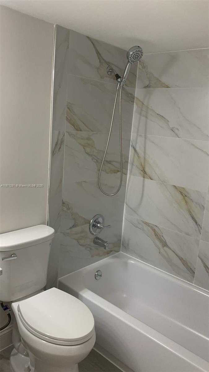 Small Image of 200 LESLIE DR #1106, Hallandale Beach Number 11