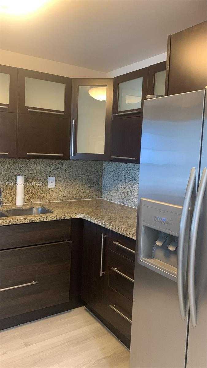 Small Image of 200 LESLIE DR #1106, Hallandale Beach Number 5